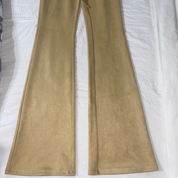 Suede creme camel color flared pants - Picture 5 of 6